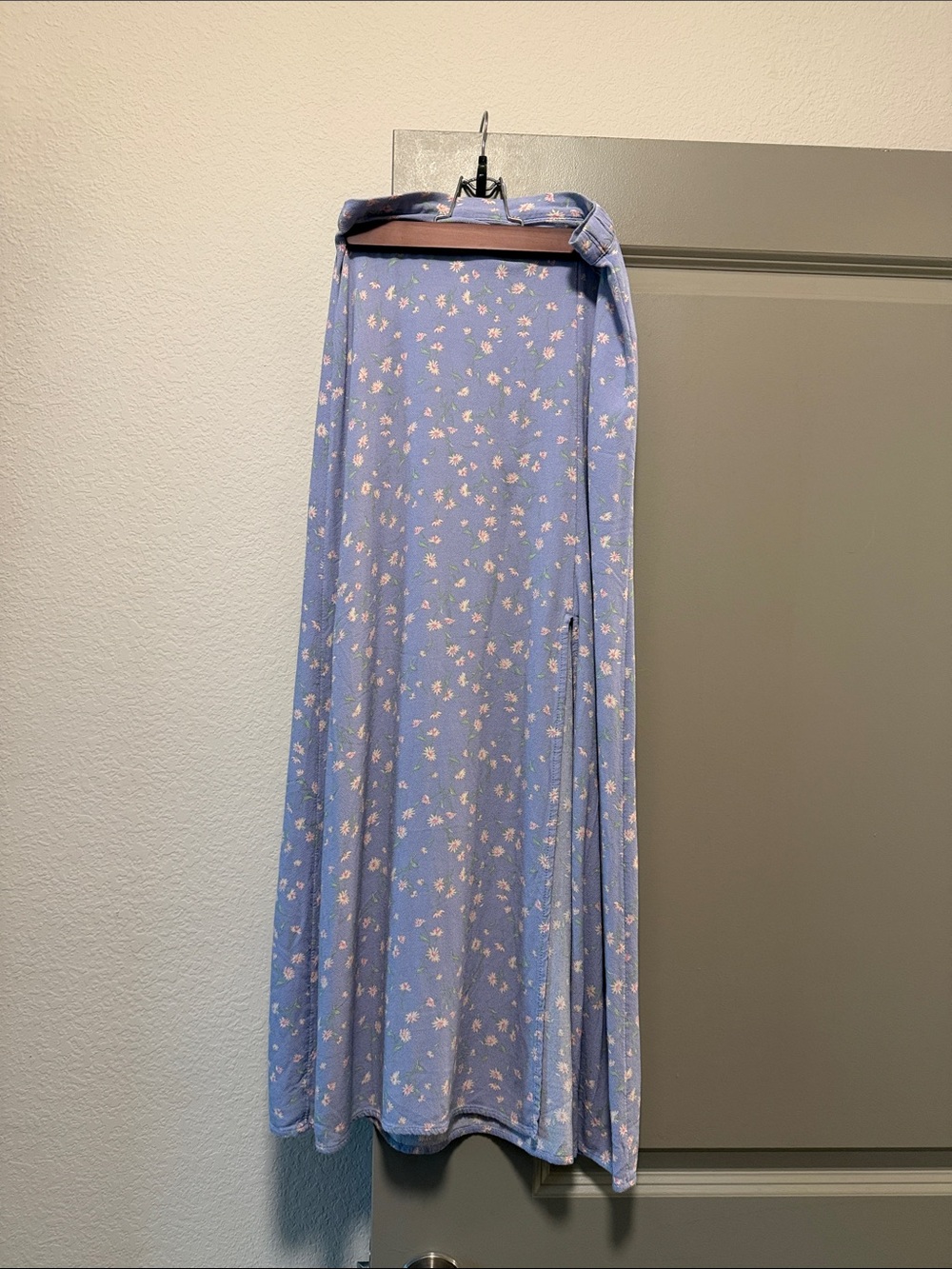 American eagle Light Blue Floral Maxi Skirt